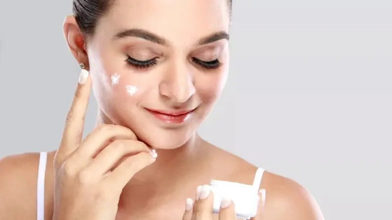 Rekomendasi Bahan Skincare untuk Kulit Berminyak