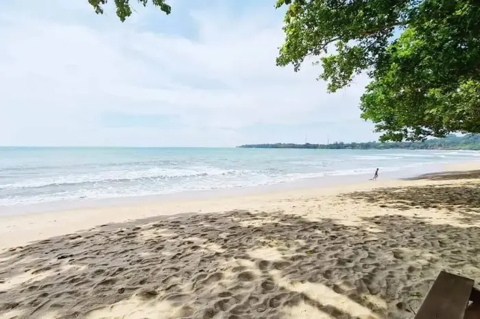 Pantai Pandan, Wisata Pantai yang Memukau di Pandeglang